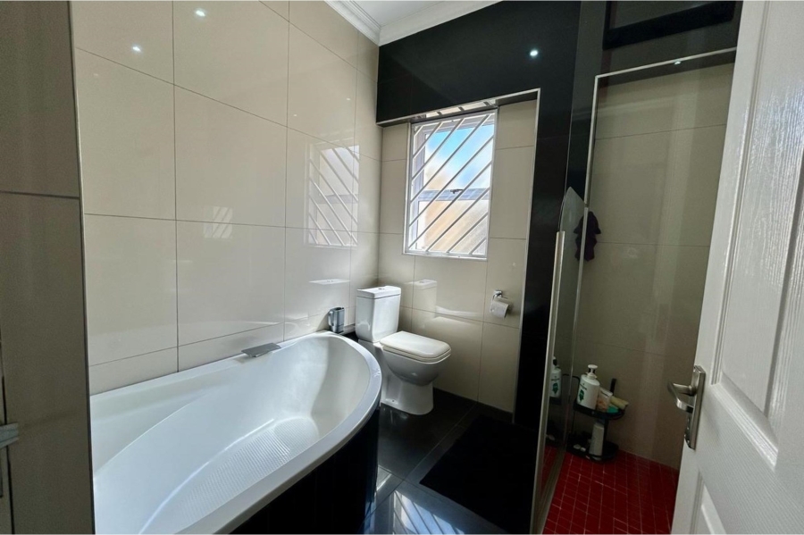 3 Bedroom Property for Sale in Salt River Western Cape